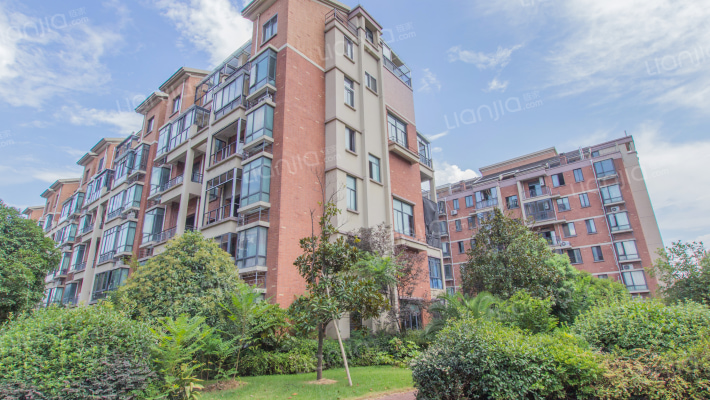 玄武清江外景图