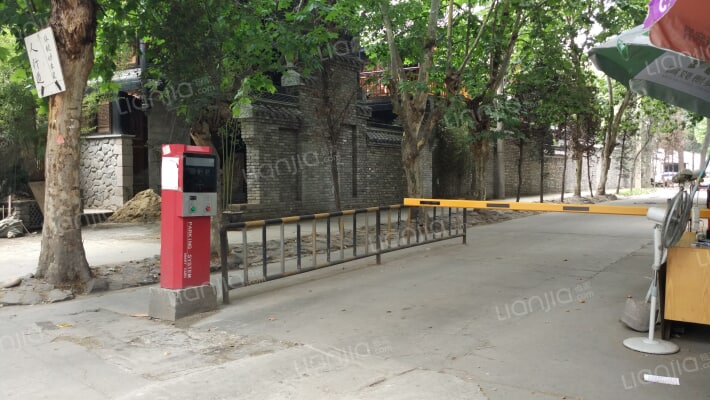 清江东路360号外景图