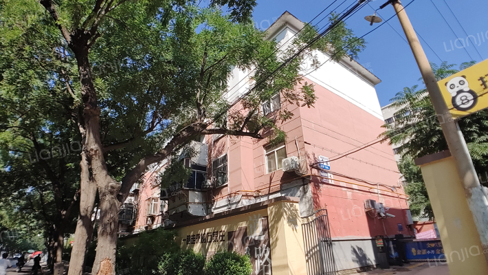 华北制药集团外景图