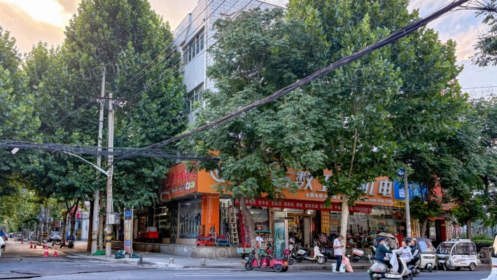 富强路南段苑富鼎联建房外景图