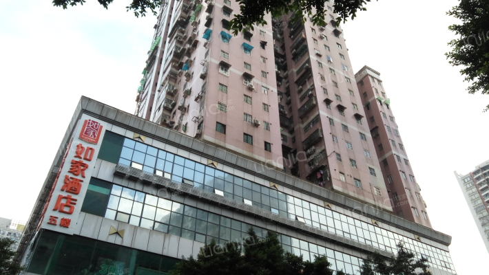 置地大厦外景图