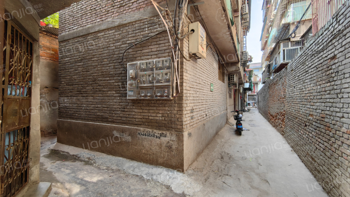 西七路211号外景图