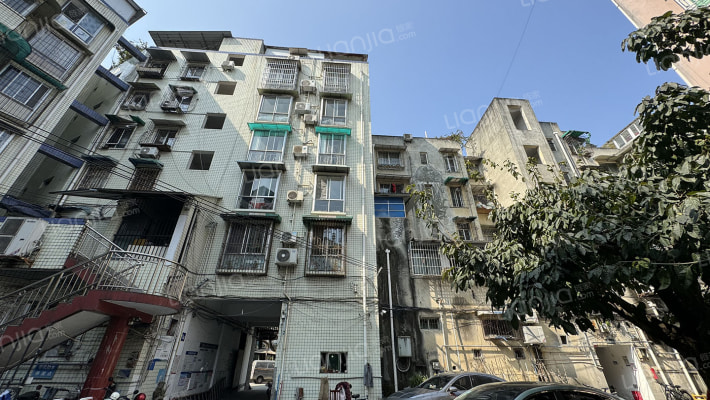 正西街160号外景图