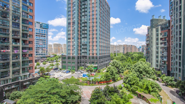 格兰春天二期外景图