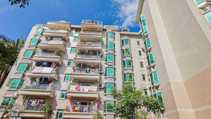 嘉逸花园外景图