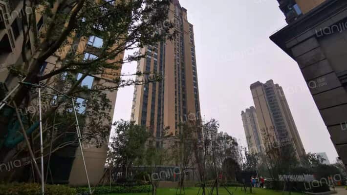 恒大水晶国际广场外景图