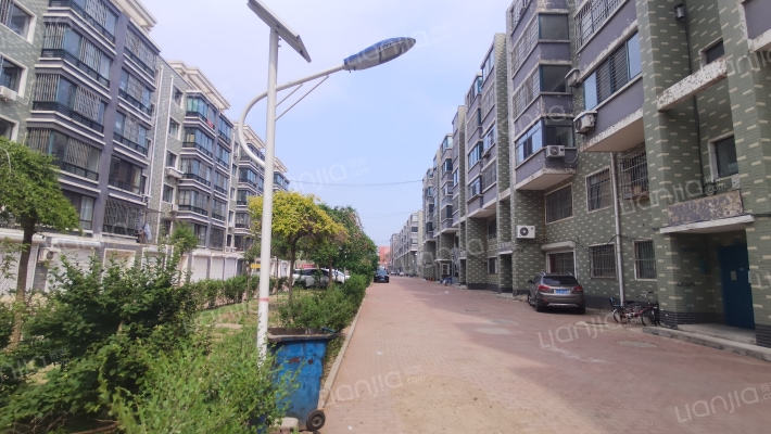 华丽新都外景图