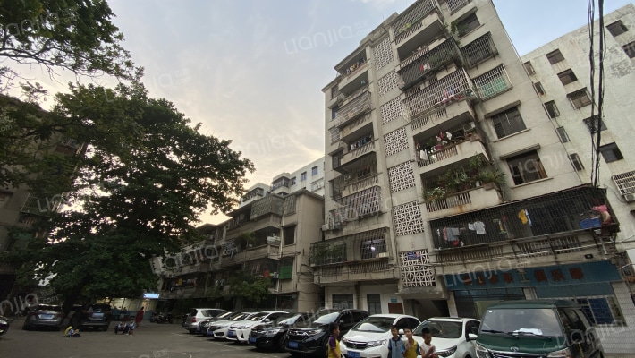 琼山市电信局住宅区外景图