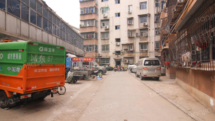 欧亚小区外景图