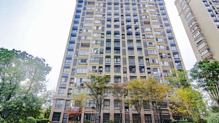 绿地广场外景图