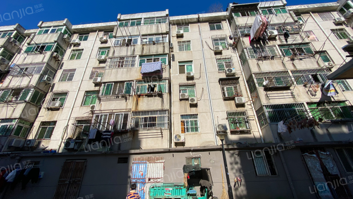 东寓新村外景图