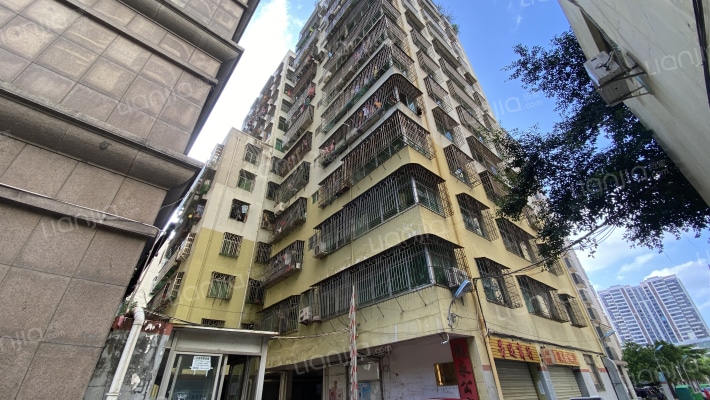 龙永公寓外景图