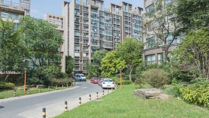 军山汇贤居外景图