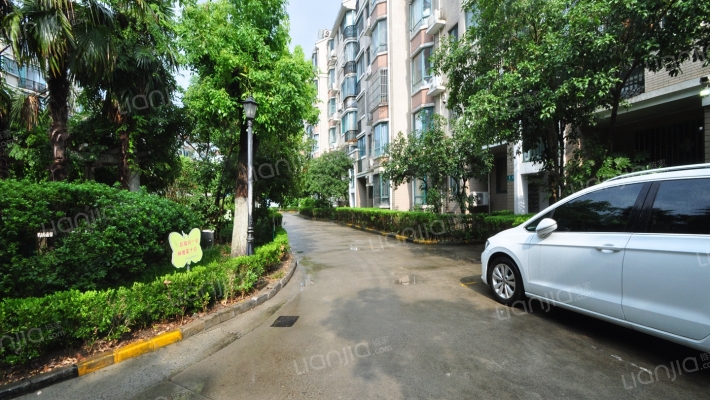 新悦公寓外景图