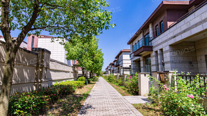 南湖庄园外景图