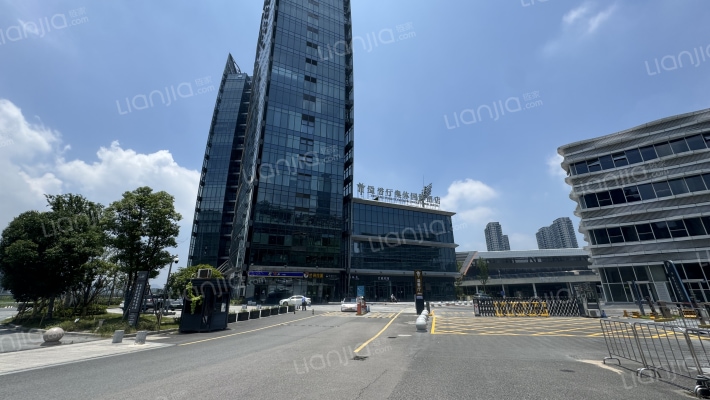 奥体国际外景图