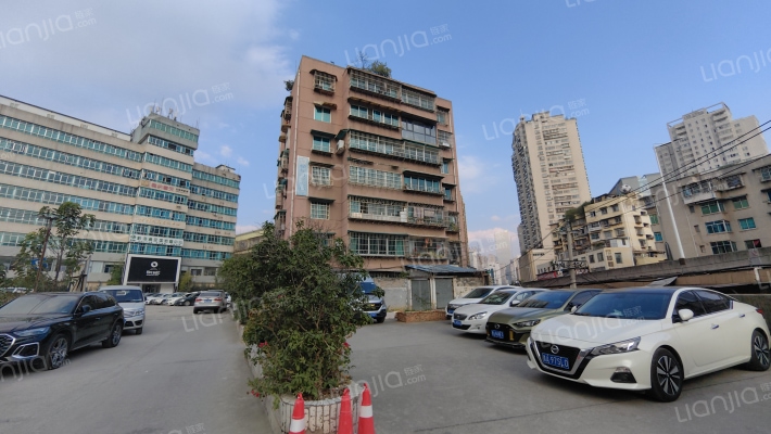 香狮路34号外景图