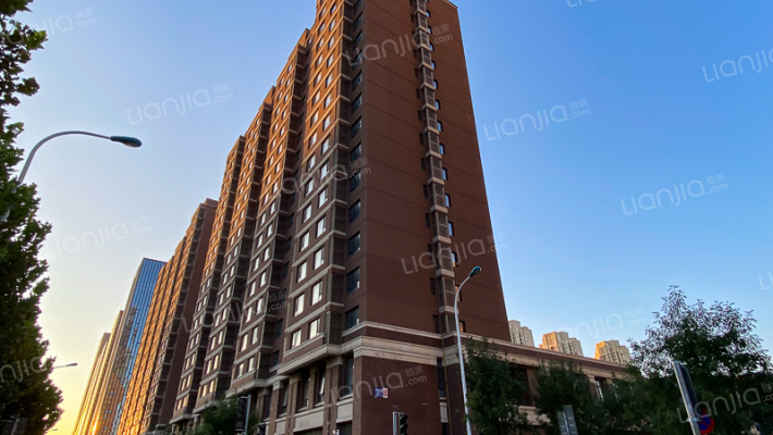 天房六合国际外景图