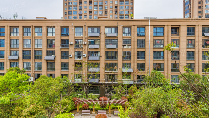 银座东城丽景外景图