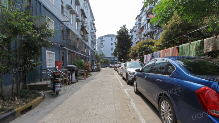 泰山一村外景图