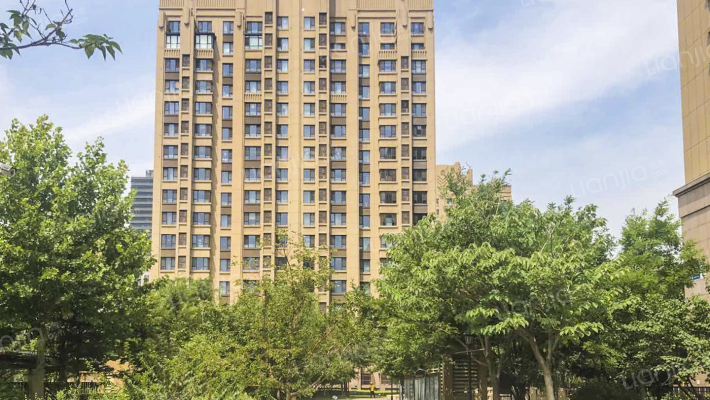 万通华府樟华园外景图