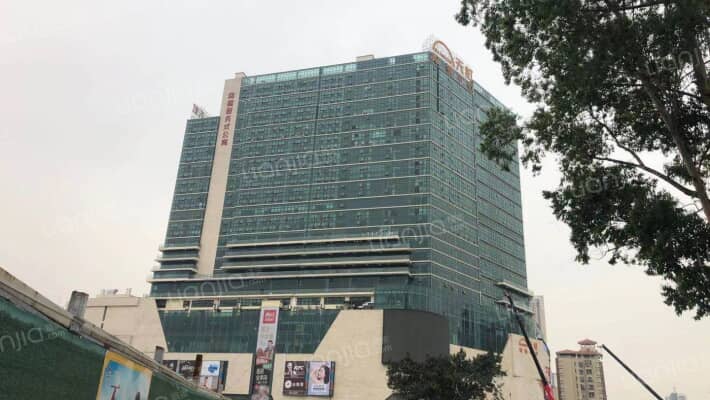 岭君广场外景图