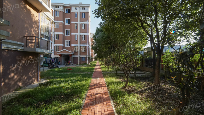 青剑湖花园三区外景图