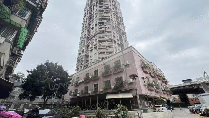 铁路大厦外景图