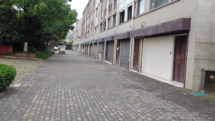 绿地博墅外景图