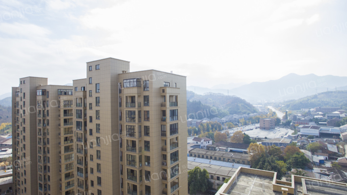 江南佳苑外景图