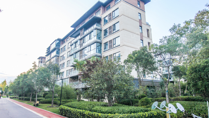 和昌盛世城邦润园外景图