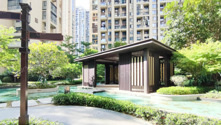 世茂璀璨天城二期外景图