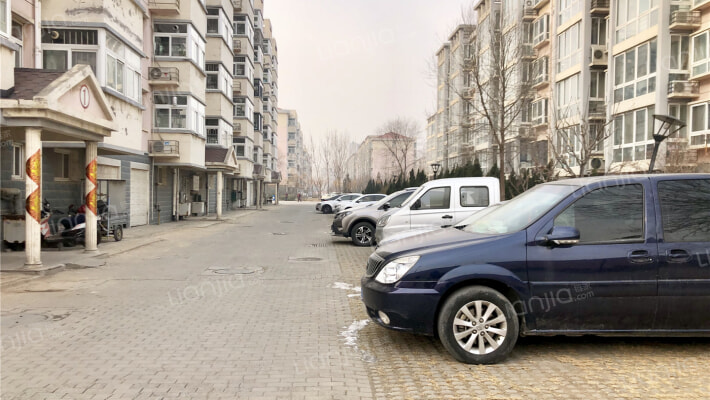 军英公寓外景图