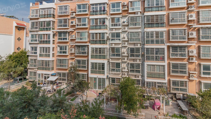 宏达东方花园外景图