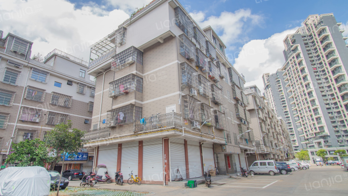 屋基新村外景图