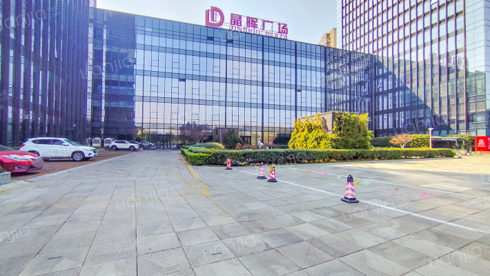 晶晖广场外景图