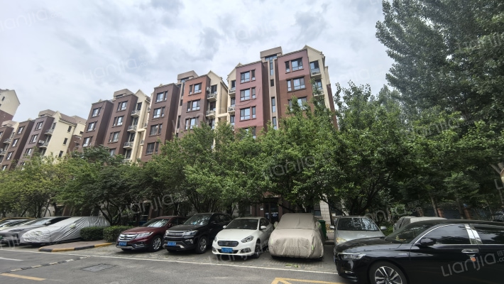 万科金域华府D区外景图