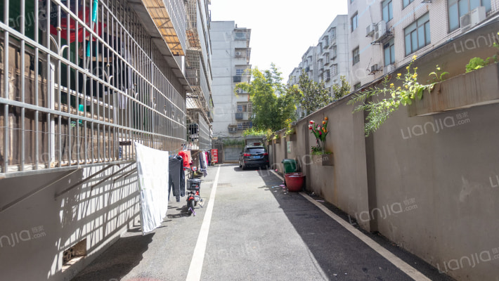 荷晏小区出租车公司宿舍外景图