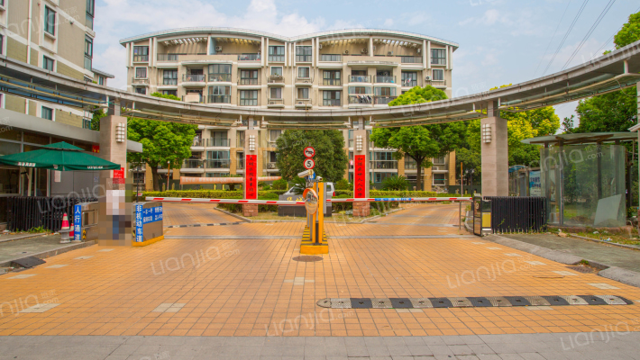 华城秀庭外景图