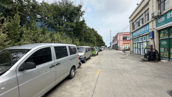 雨润副食品市场外景图