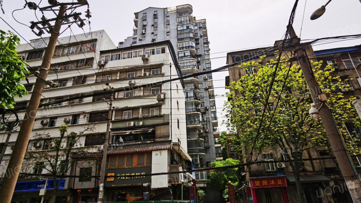 利源公寓外景图