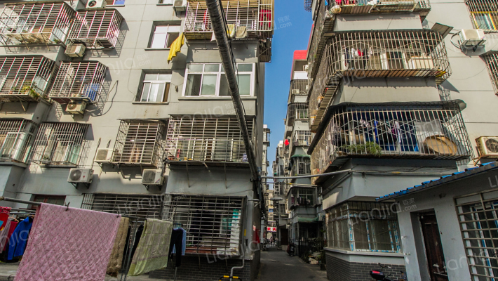 王府小区外景图