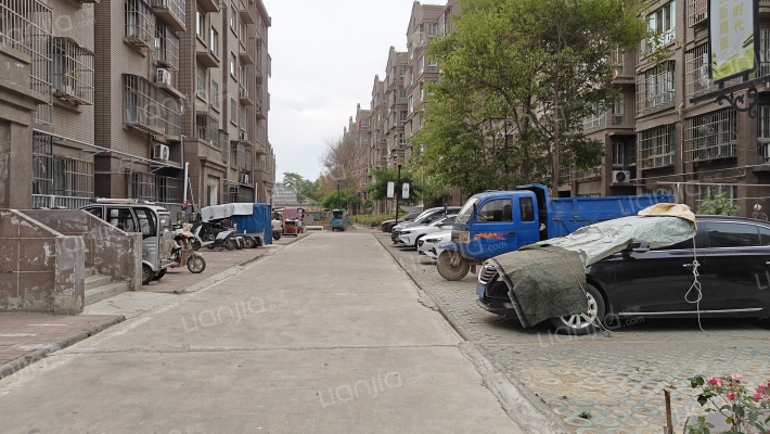 沈店花园外景图