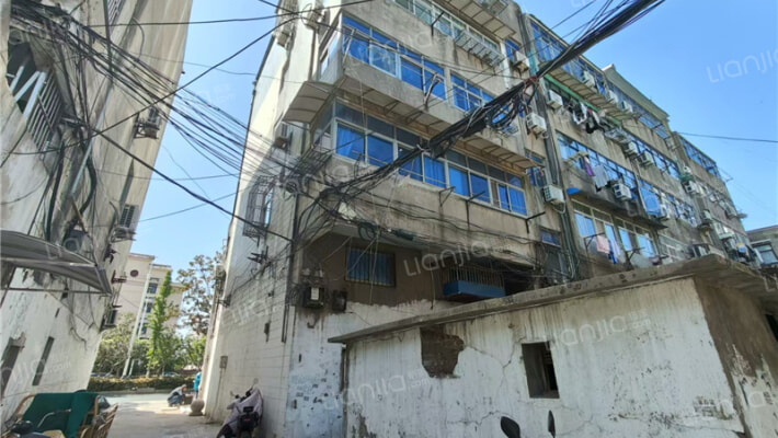 人民路32号外景图