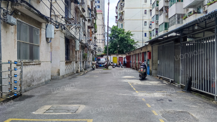 广西一安二分公司宿舍外景图