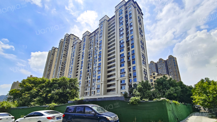 翡翠锦园外景图