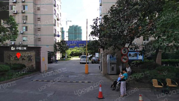 中福公寓外景图