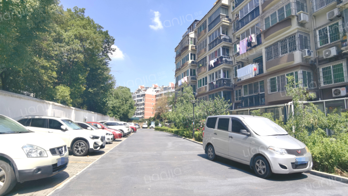 金宇苑小区外景图