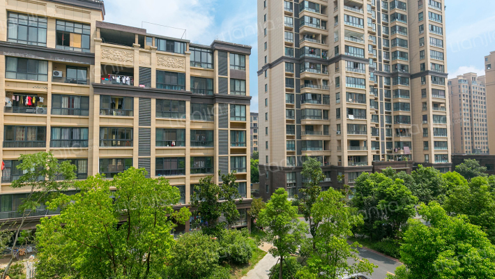 国际华城南区外景图