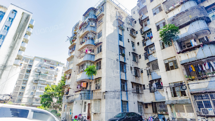 赤岗三街17至23号小区外景图